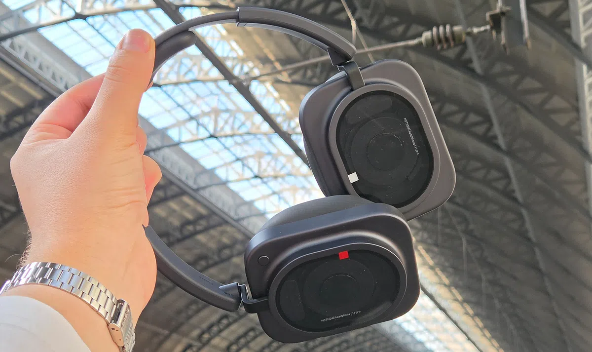 Review of the Nothing Headphone (1) Pro: a sharp deal?