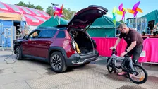Thumbnail for article: Vehicle to grid in plaats van een dieselaggregaat: Rutger levert stroom aan een festival