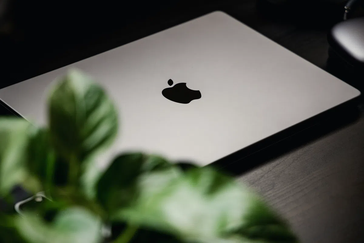 Nieuwe MacBook Pro met OLED biedt aanzienlijke voordelen