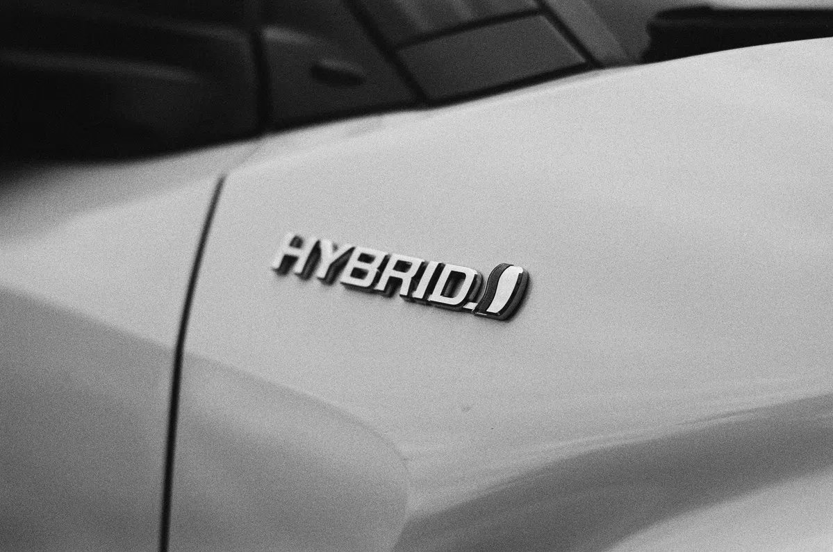 EU and China restrict import of hybrid cars