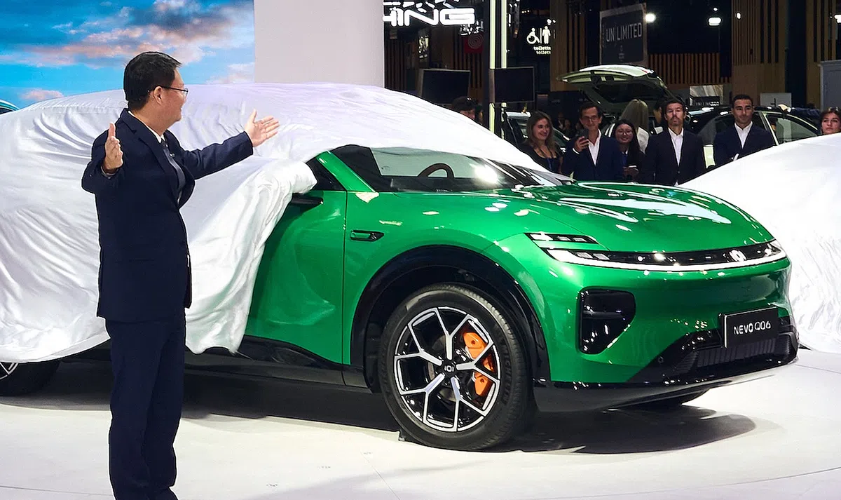 China kijkt vooruit op autoshow Parijs