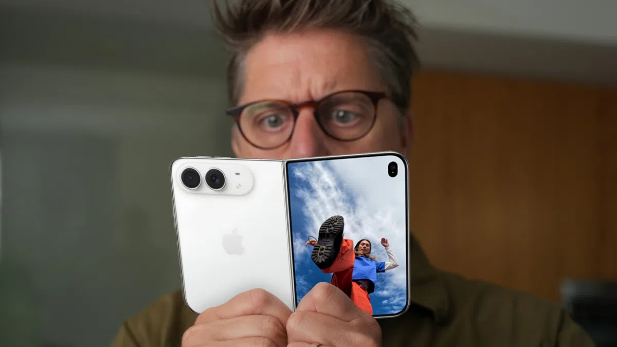 First Impression of the iPhone Duo